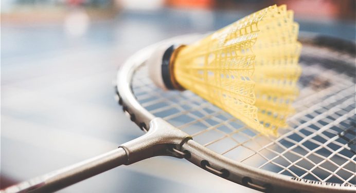 10 Top rated Badminton rackets on Amazon | Playo
