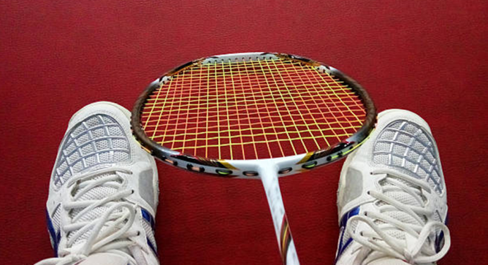6 Must Have Badminton Gears and Equipment