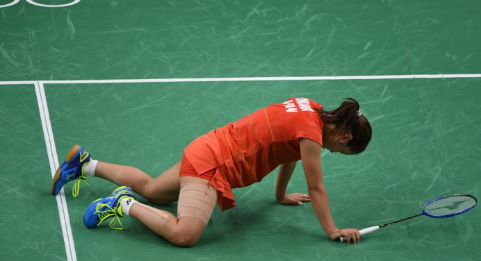 Here’s What You Need to Do for a Badminton Injury