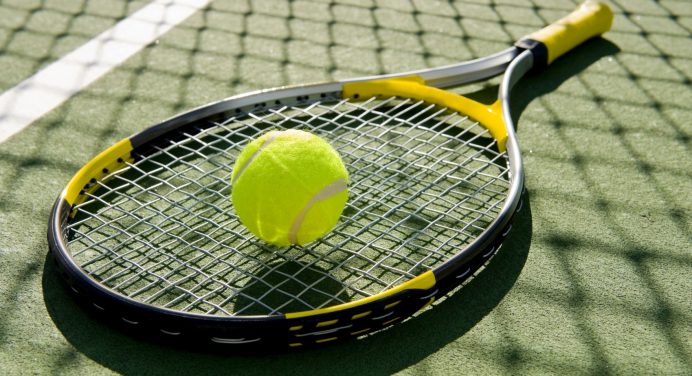 Why Should Playing Tennis Be Your New Year Resolution