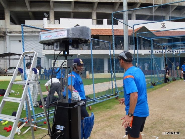 Sachin Tendulkar and Gary Kirsten With a bowling machine