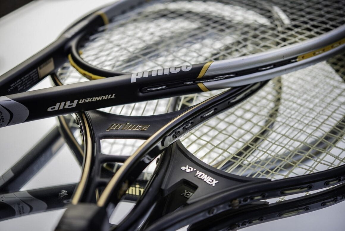 Top 5 Best Badminton Racket Under 1500